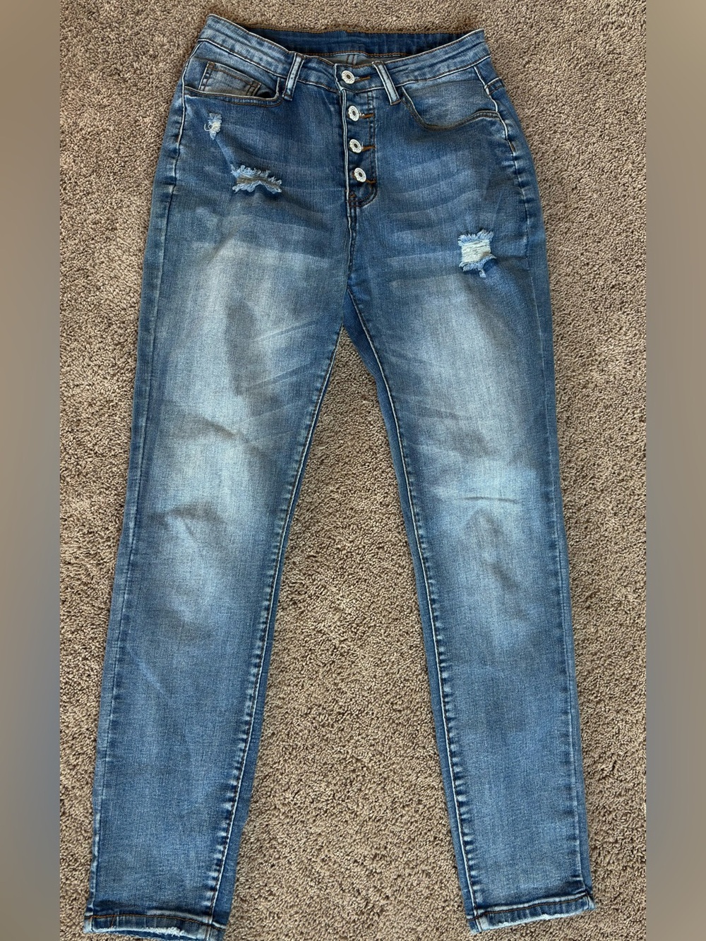 High-Rise Distressed Skinny Jeans in Medium Blue